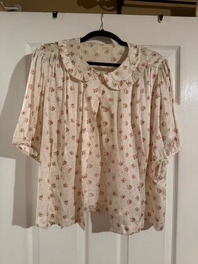Doen Cream Floral Ruffle Collar Blouse
